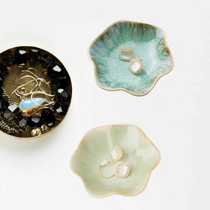 Vide-poche feuille de lotus céramique