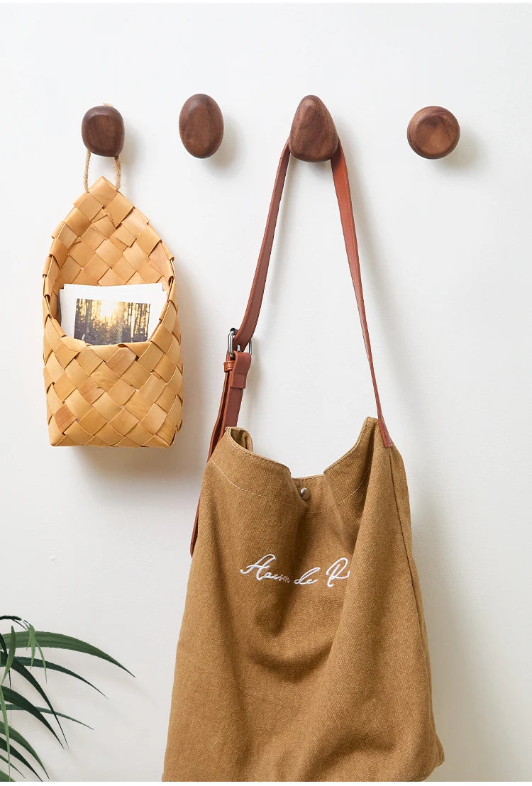 Patère en bois massif scandinave